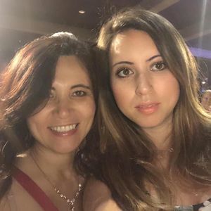 Meet your Posher, Claudia